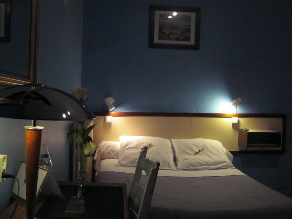 Hotel Innova Cardabella Aviñón Habitación foto