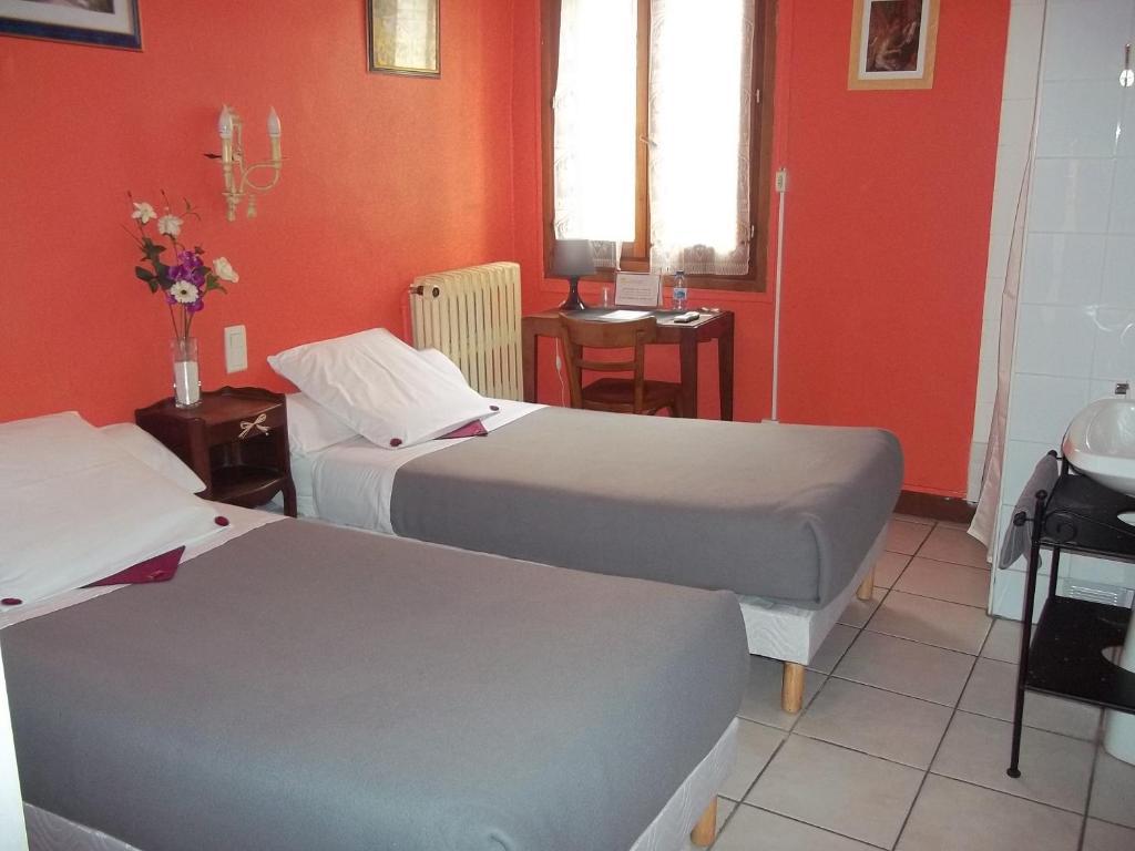 Hotel Innova Cardabella Aviñón Habitación foto